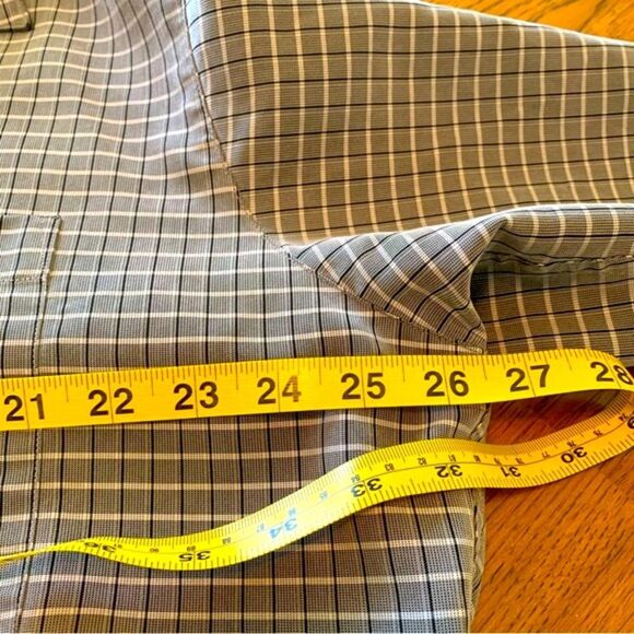 HAGGAR DRESS SHIRT MEN’S XXL TAN BROWN LONG SLEEVE BUTTON UP POCKET. - Picture 10 of 12